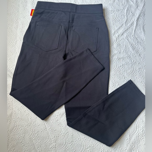 SPANX Charcoal Leggings - Picture 2 of 9